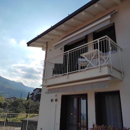 Iseolakerental - Costa Del Sole Riva di Solto Buitenkant foto